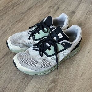 ON Running Cloudstratus Men's Gray Green “Pistachio” Light Running Shoes